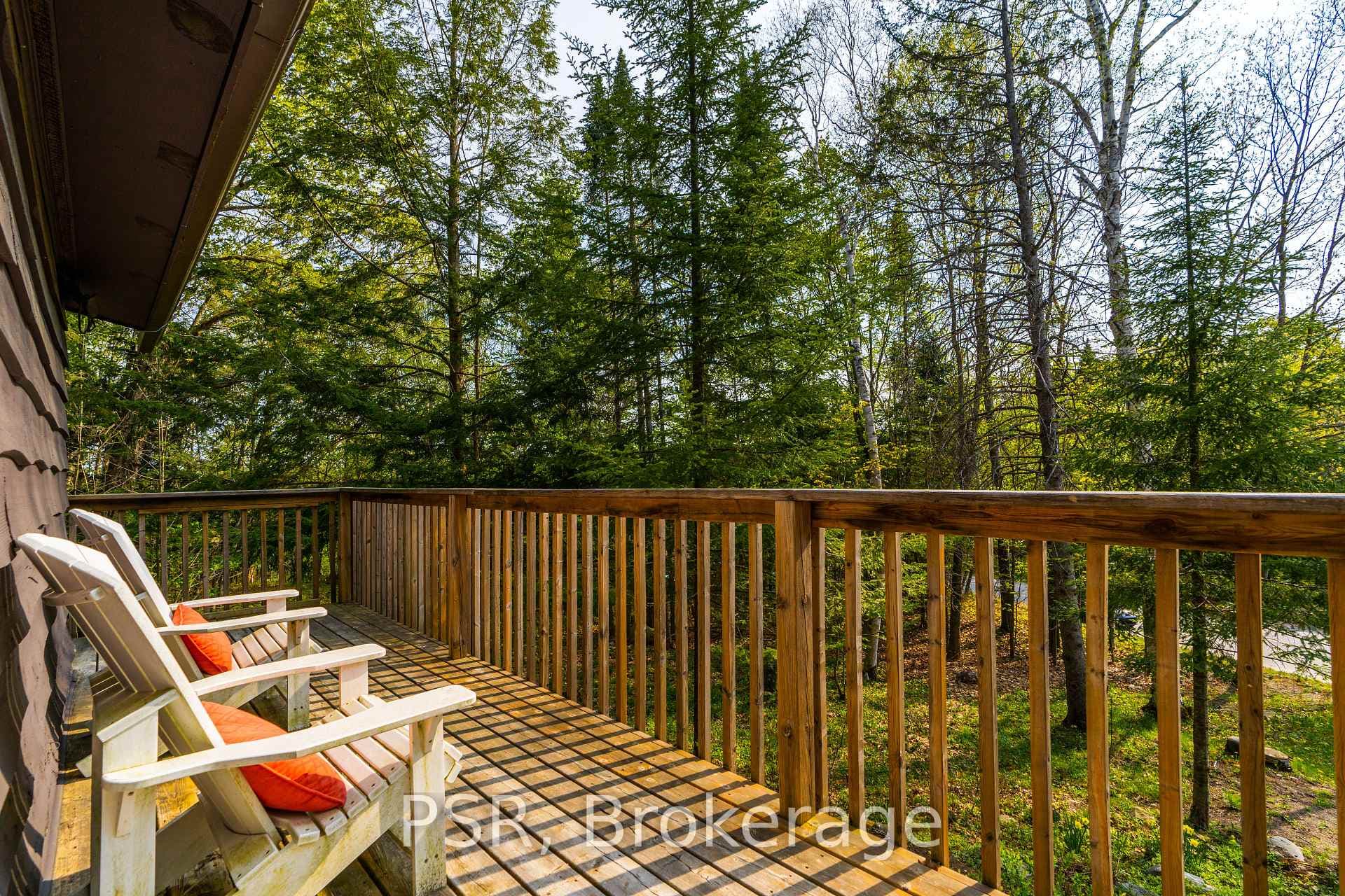 191 Chalet Crescent photo 28