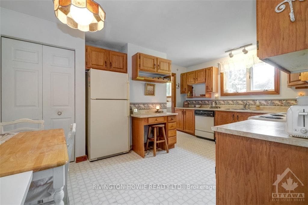 1843 THOMAS ARGUE Road photo 6