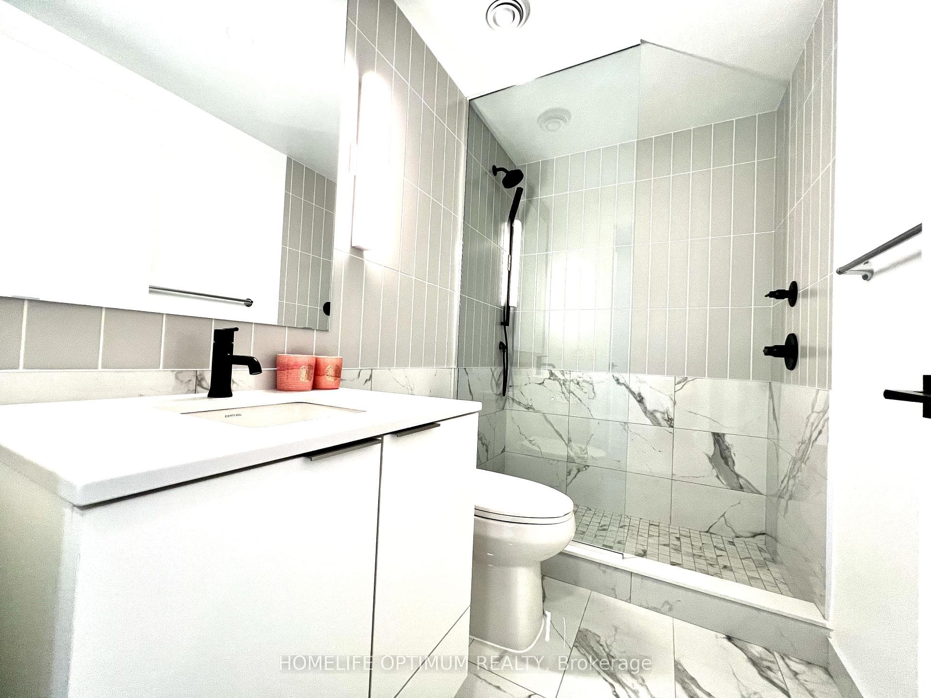 327 King Street Unit 2301 photo 14