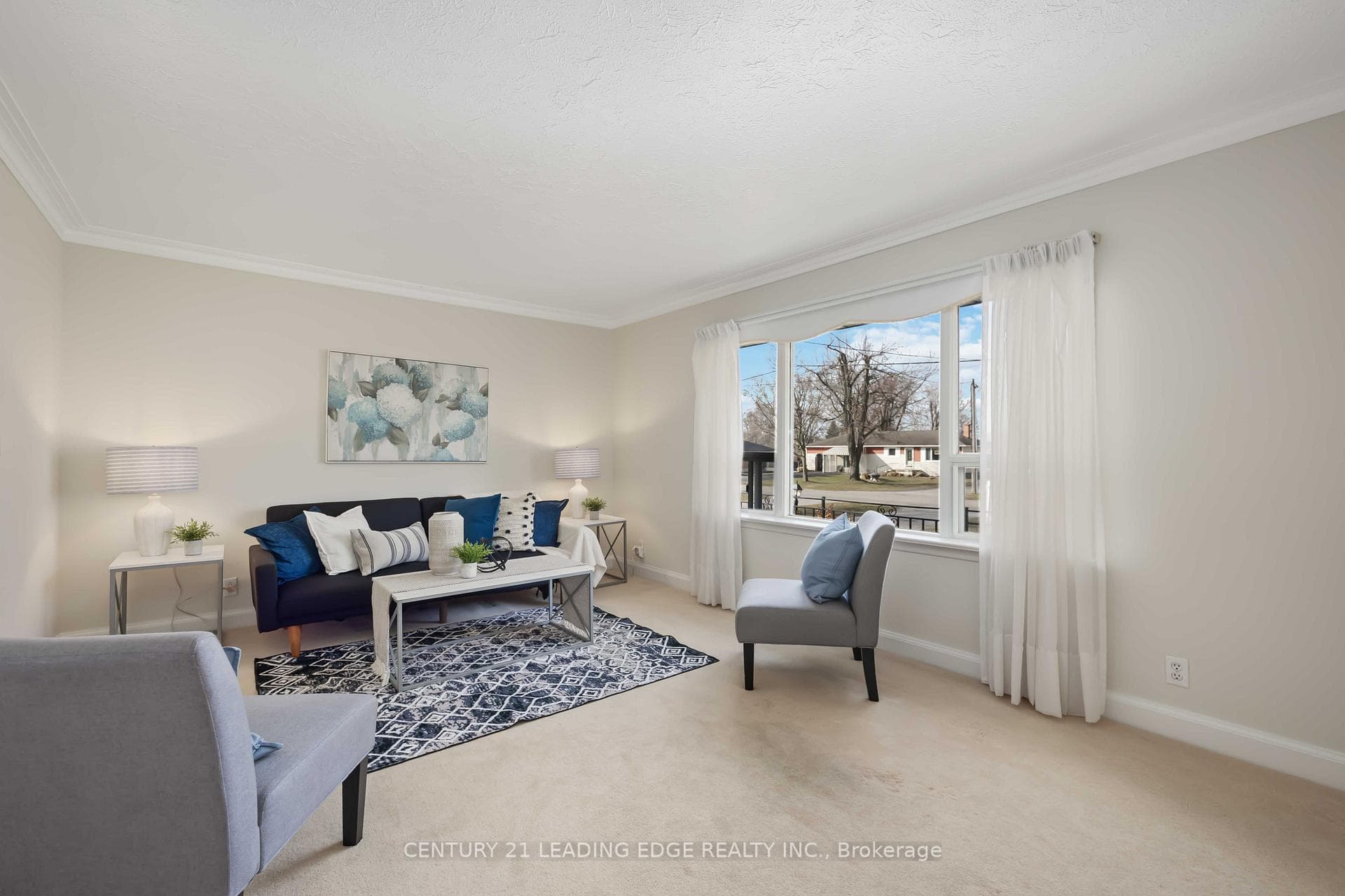 17 Lynwood Avenue photo 4