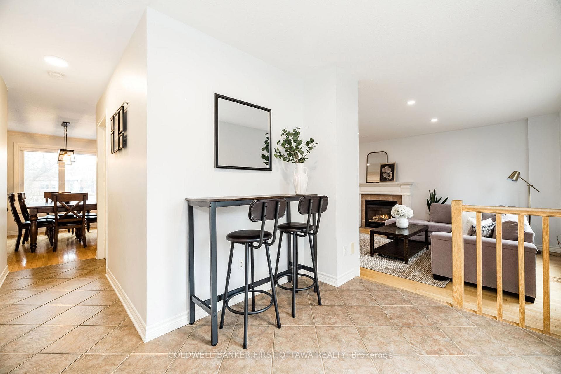 38 HOBIN Street photo 14