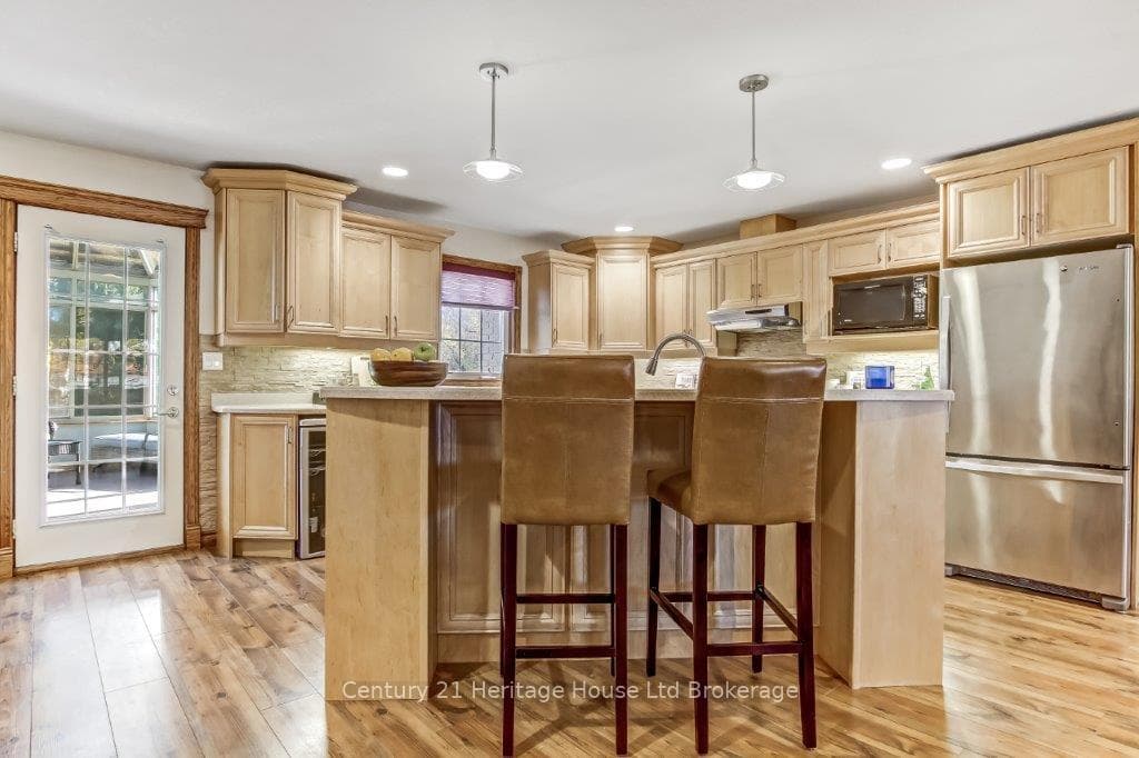 143 Boyd Boulevard photo 10