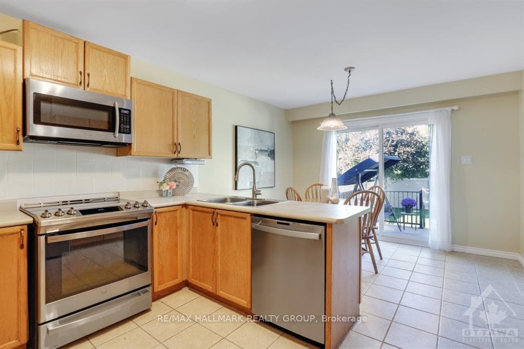 617 TOURELLE Drive photo 15