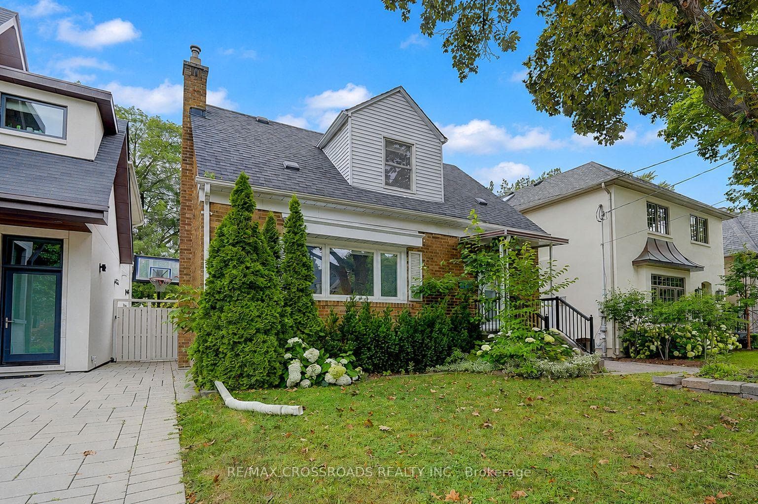 128 Leacrest Road photo 2