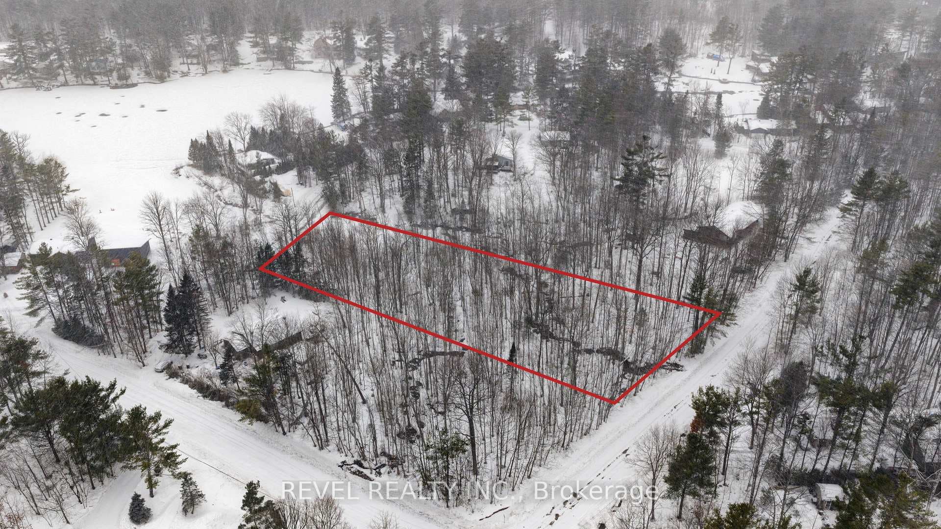 lot lines approximate