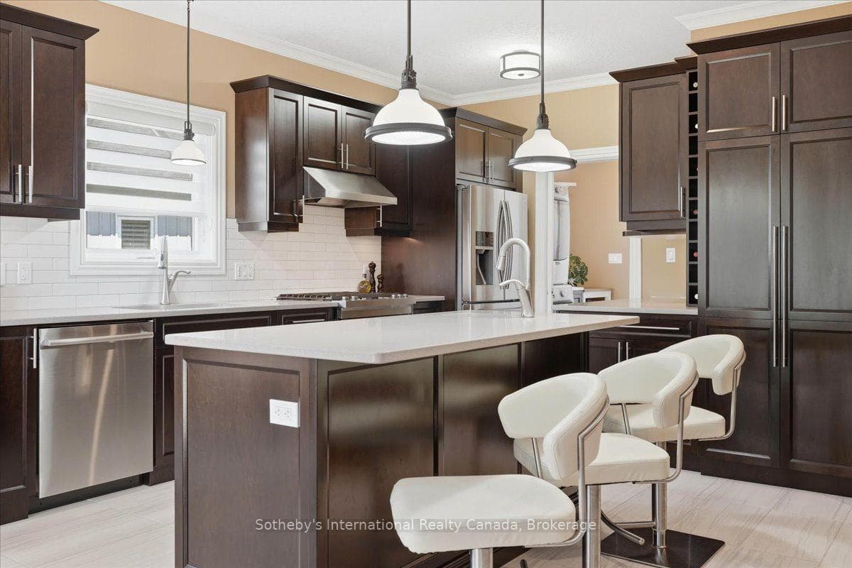 7 Conger Drive photo 13