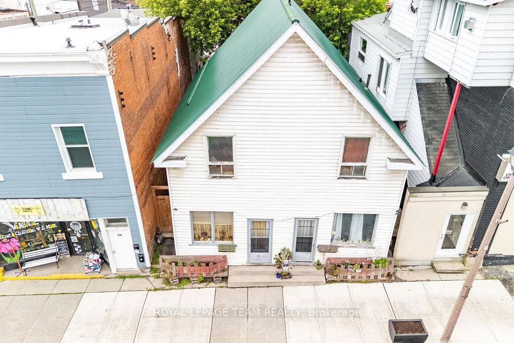 56 Madawaska Street photo 8