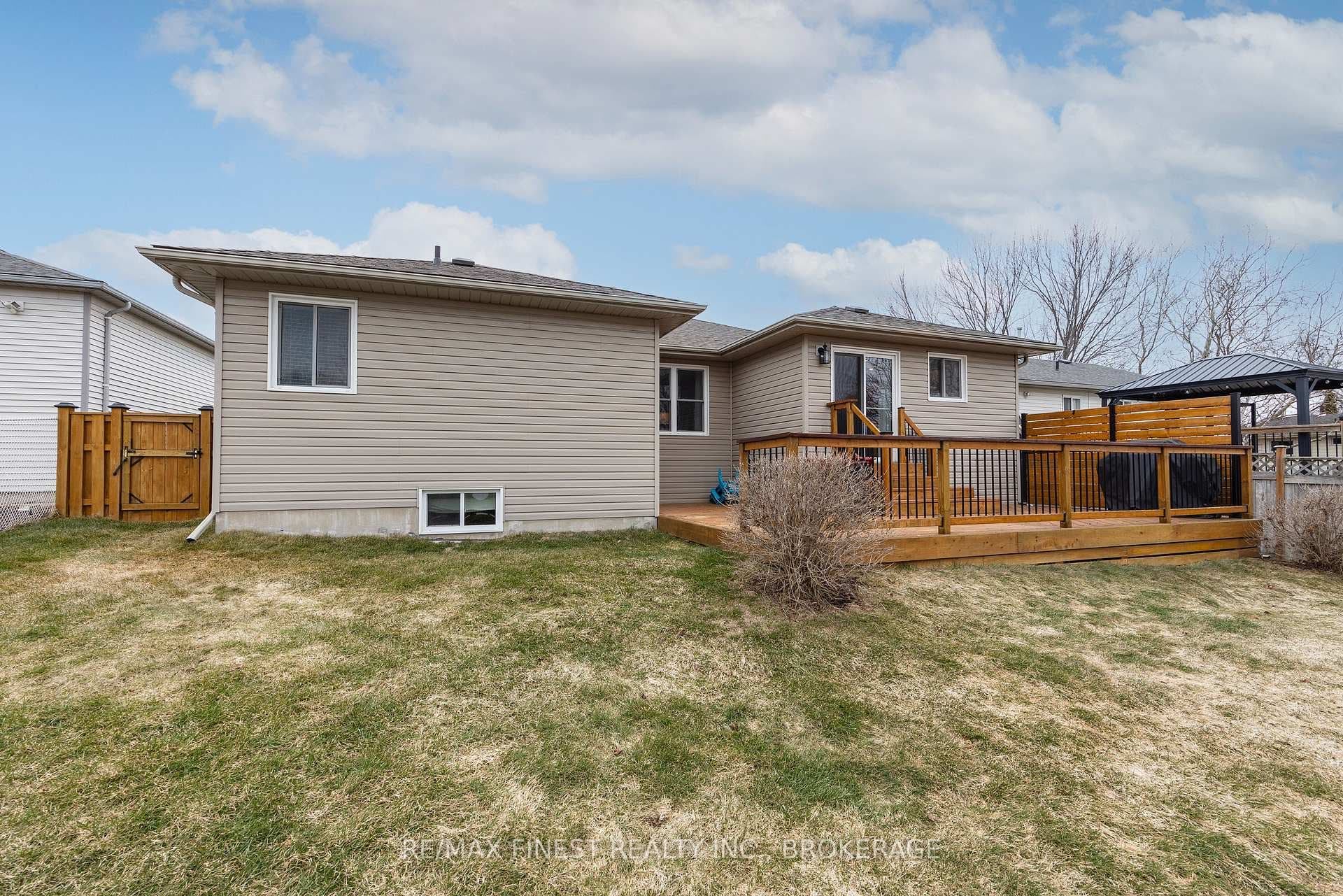 84 KILDARE Avenue photo 48