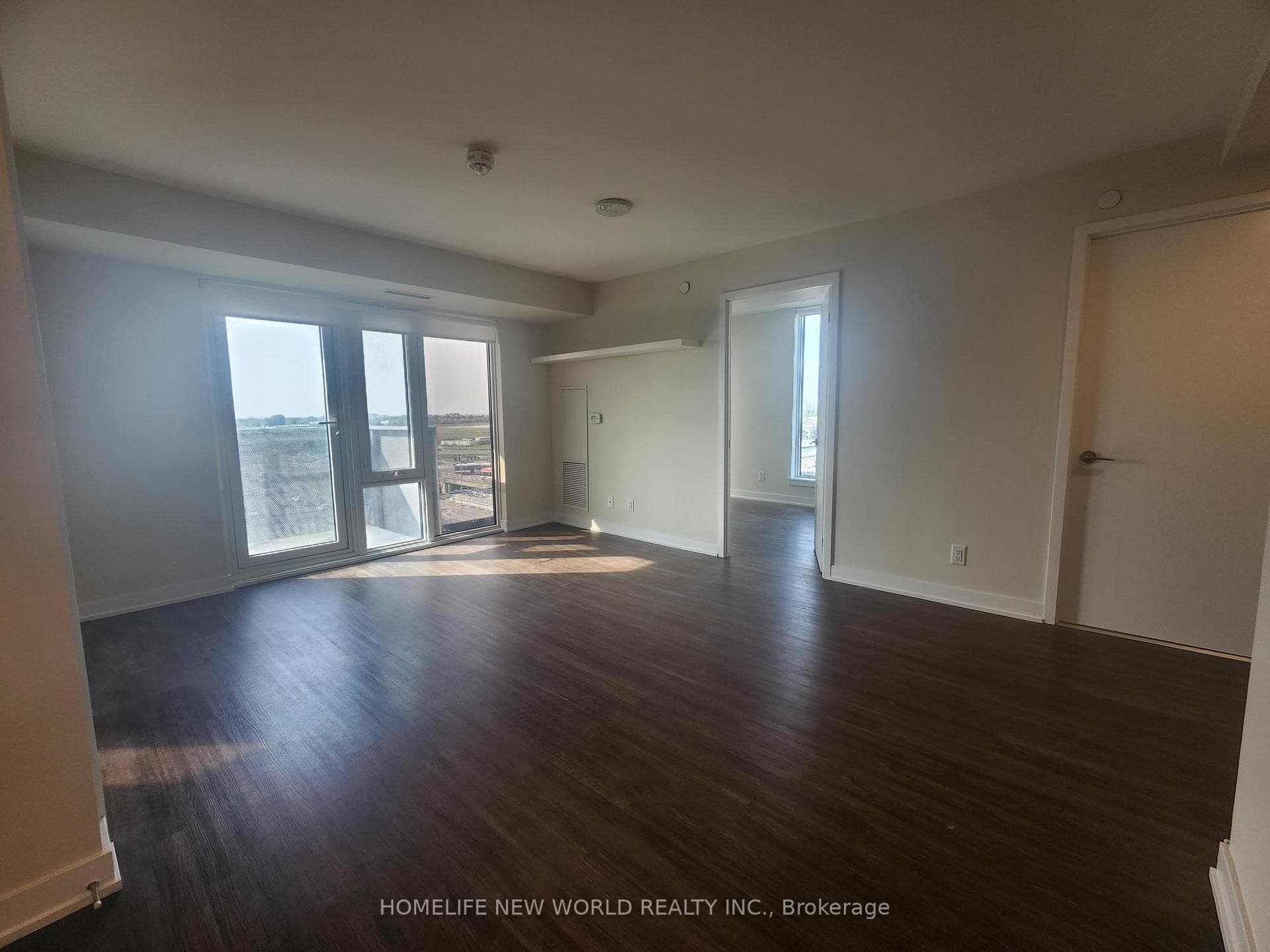 38 Monte Kwinter Court Unit 815 photo 4