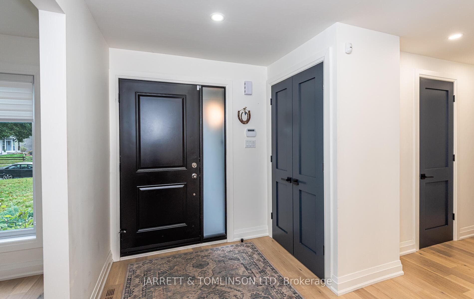 171 Walton Drive photo 4