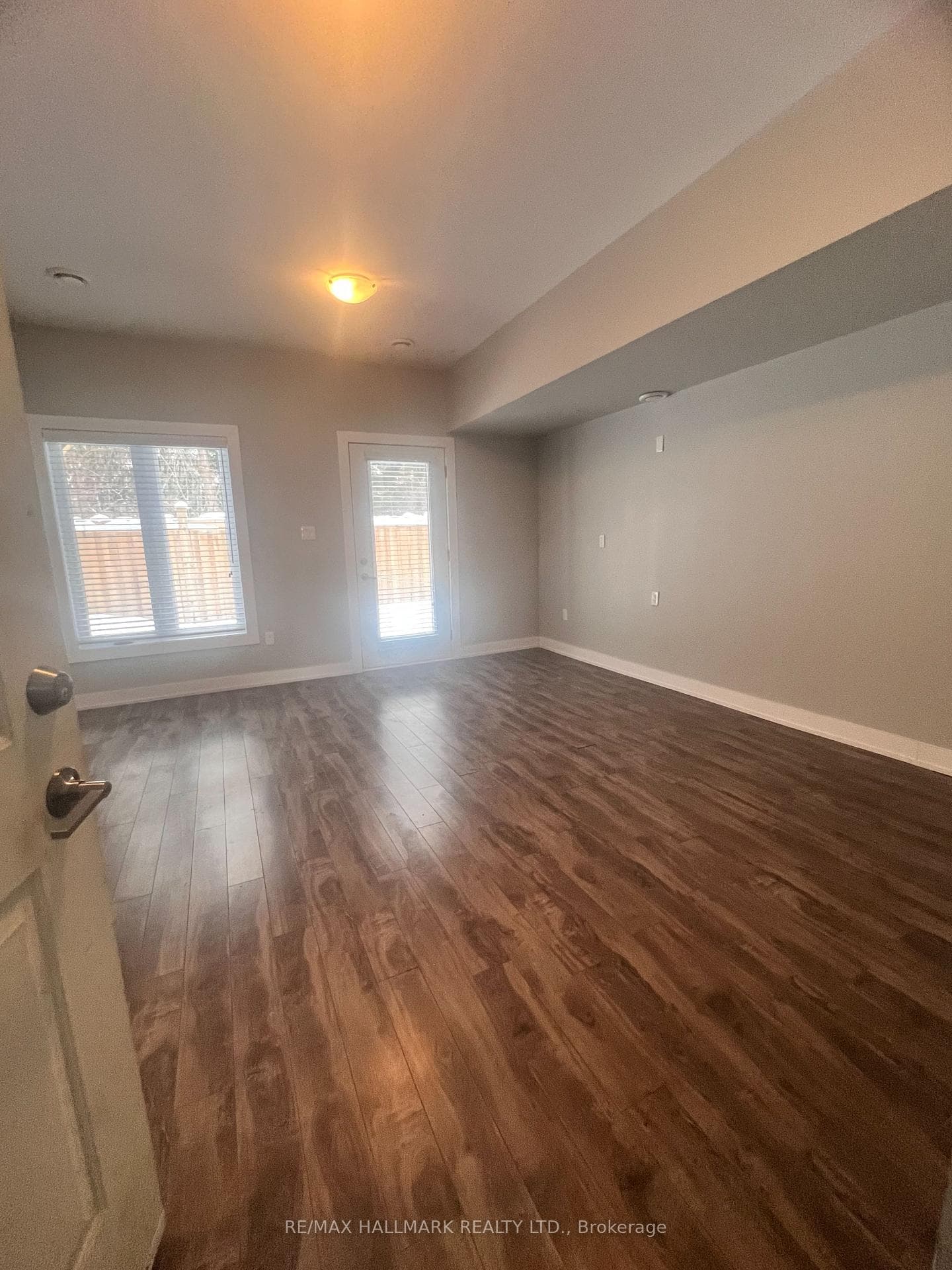 Lower separate unit