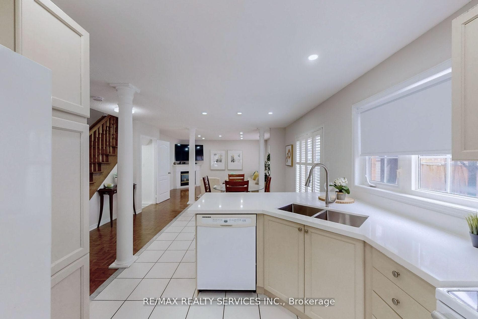 48 Egypt Drive photo 14