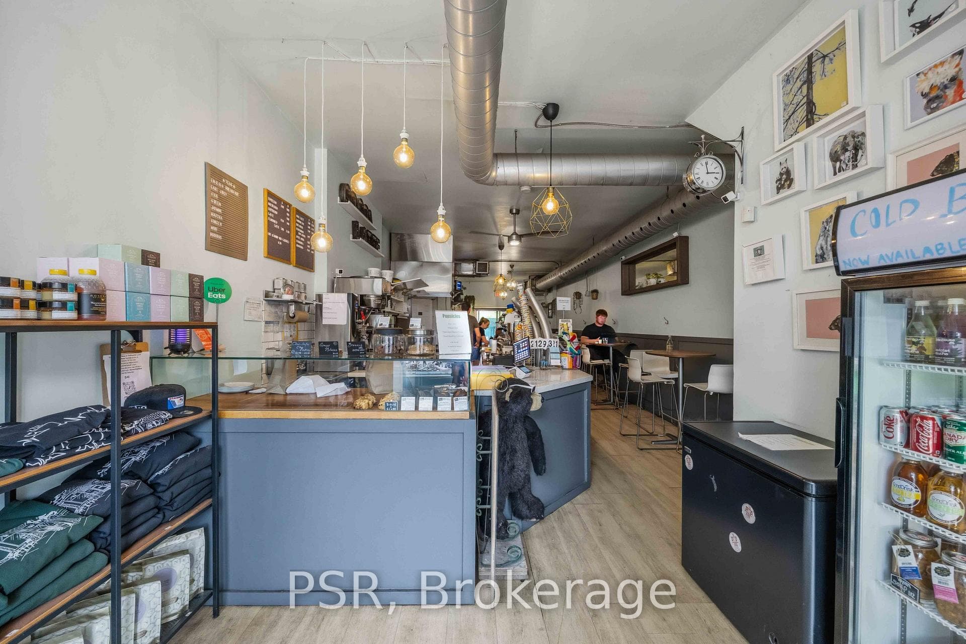 671 St. Clair Avenue photo 6