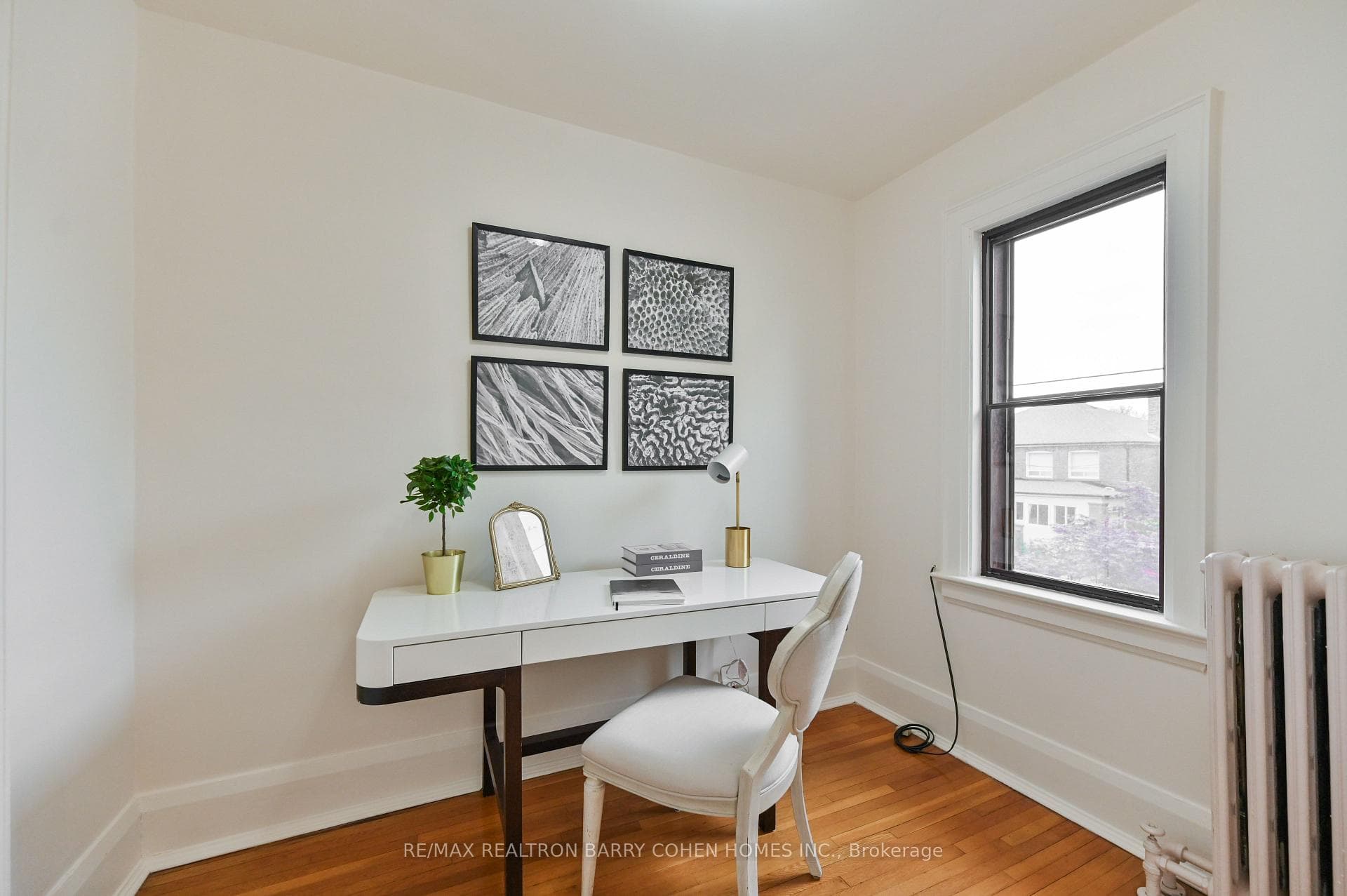 30 Kings Park Boulevard photo 15