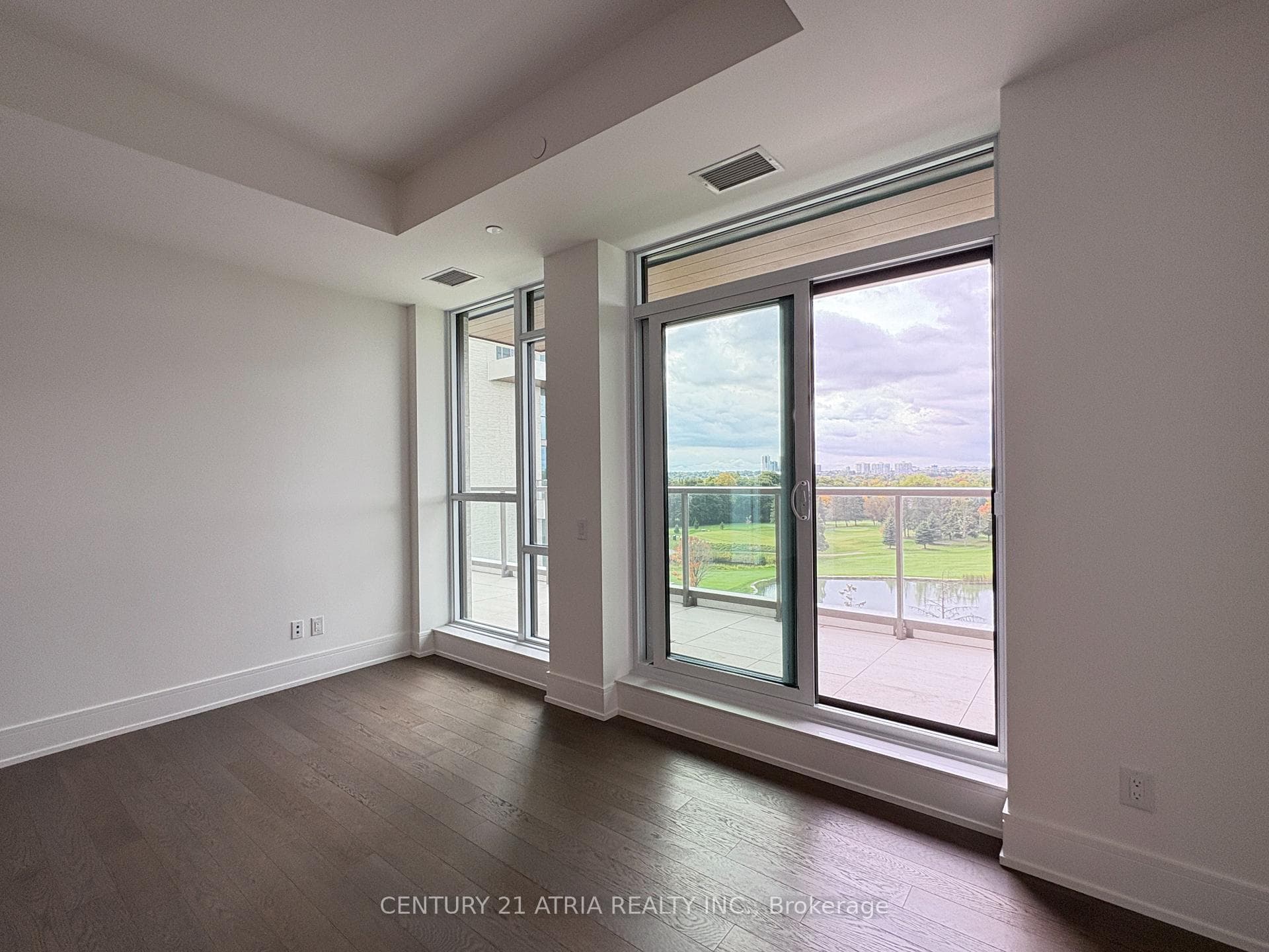 397 Royal Orchard Boulevard Unit 605 photo 12