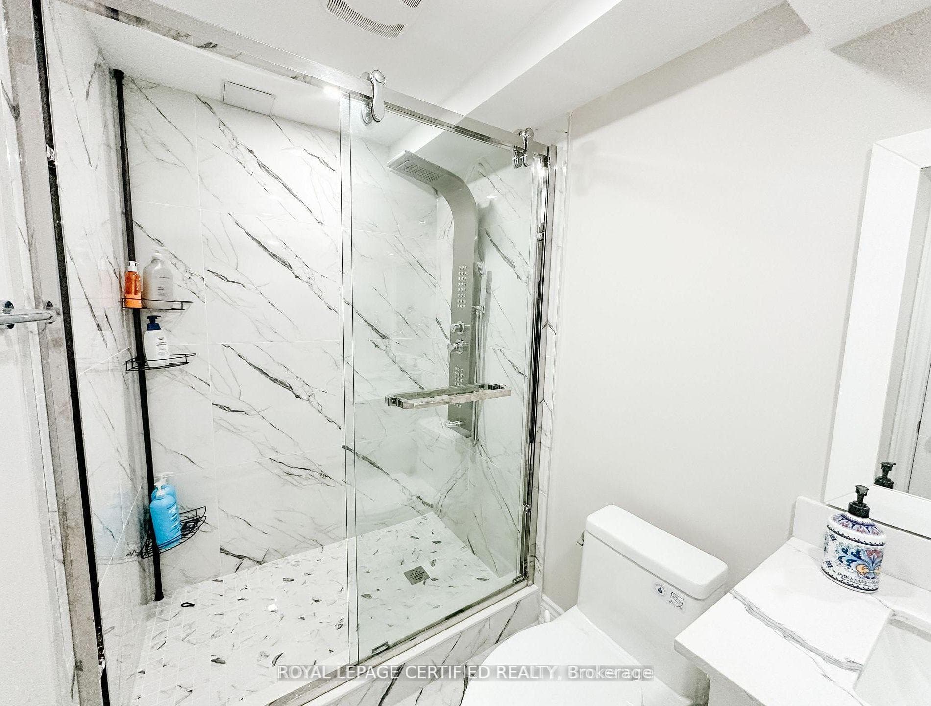 30 Lucerne Drive photo 46