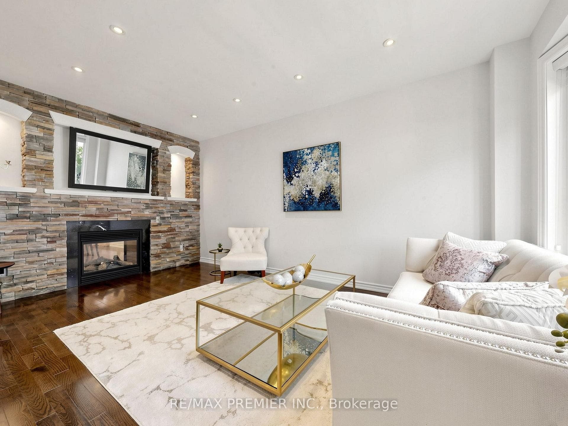 50 Ascalon Drive photo 9