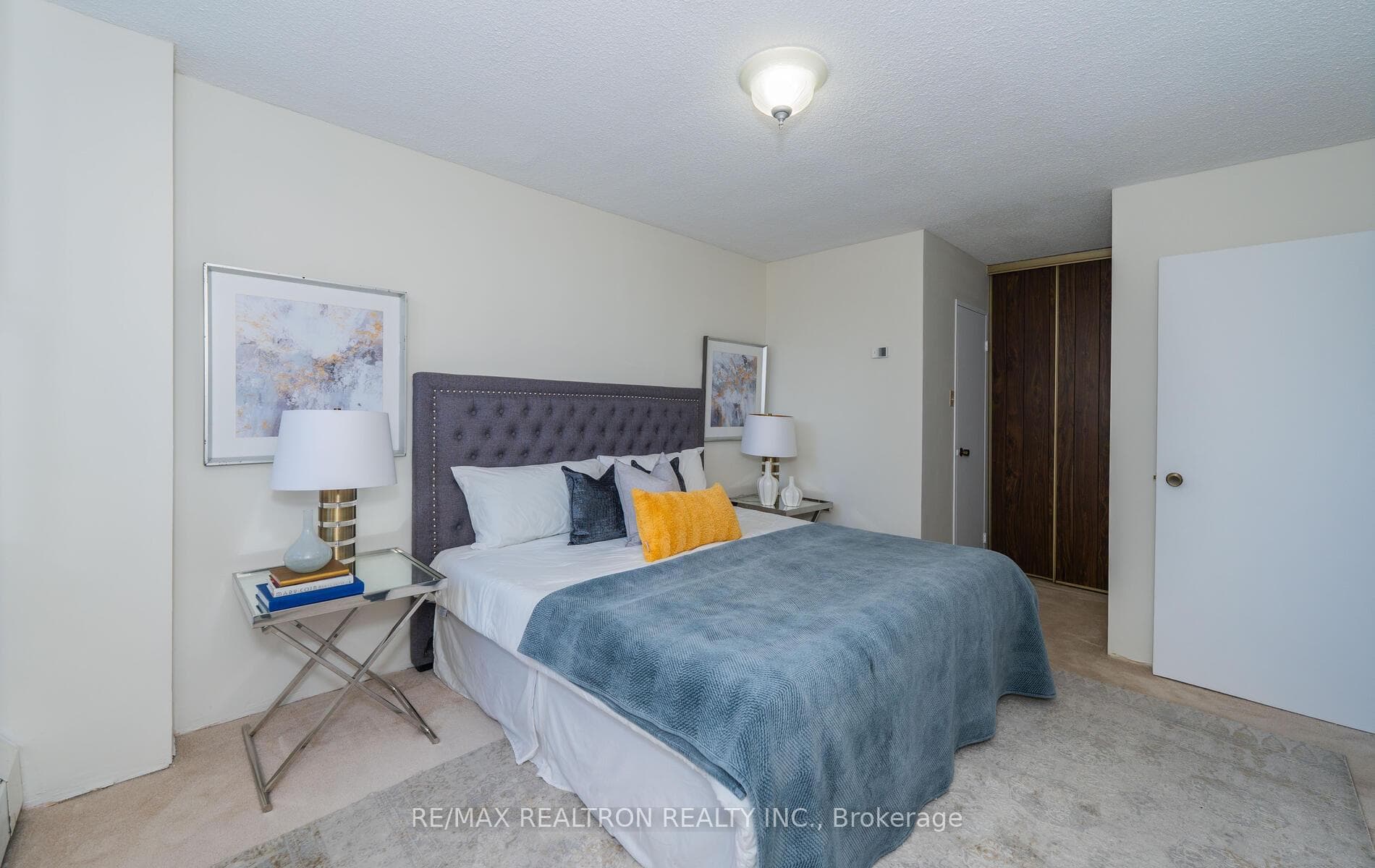 175 Hilda Avenue Unit 410 photo 20