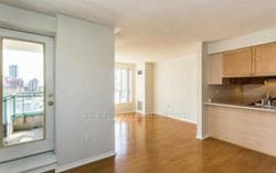 889 Bay Street Unit 1104 photo 8