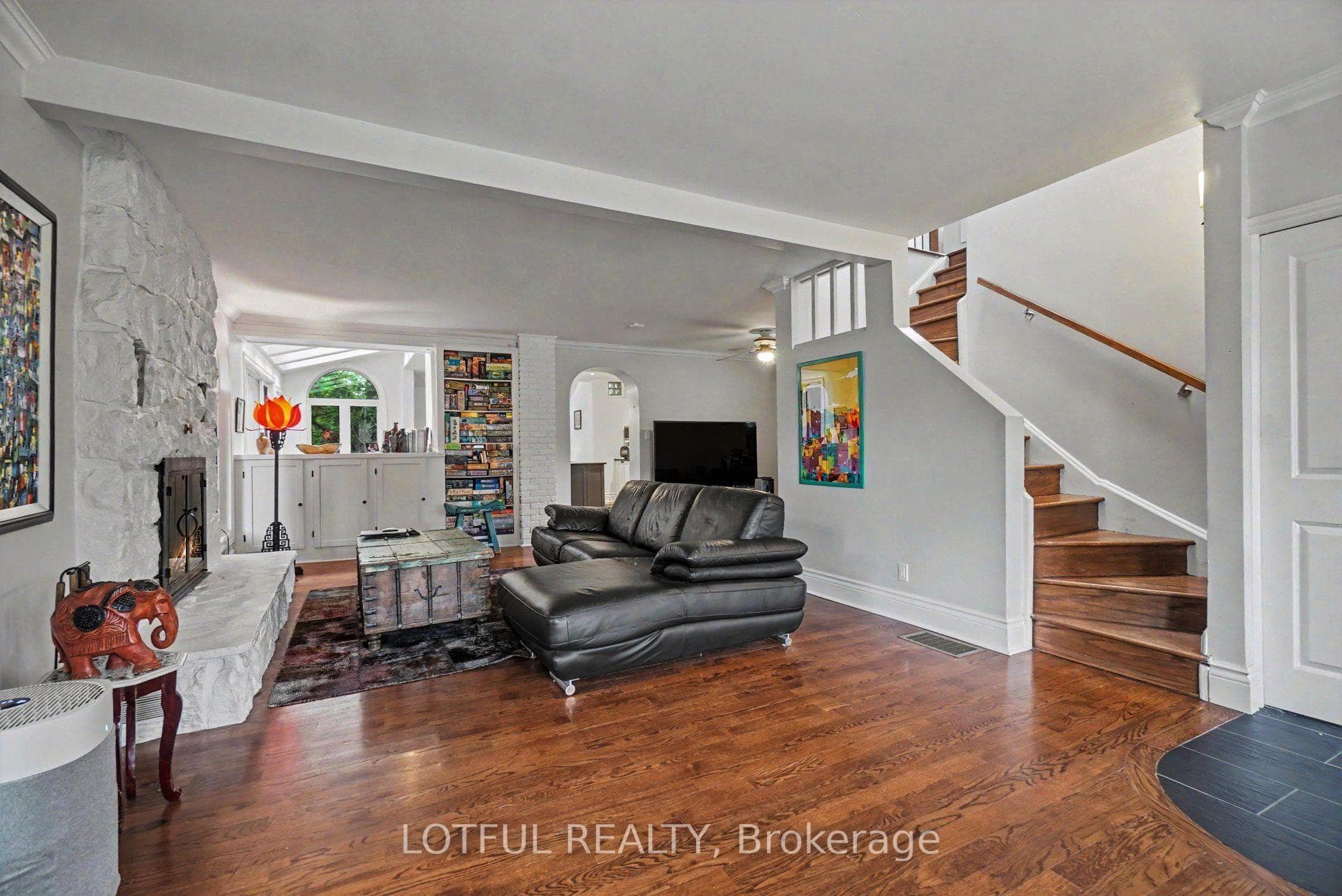 518 Hilson Avenue photo 3