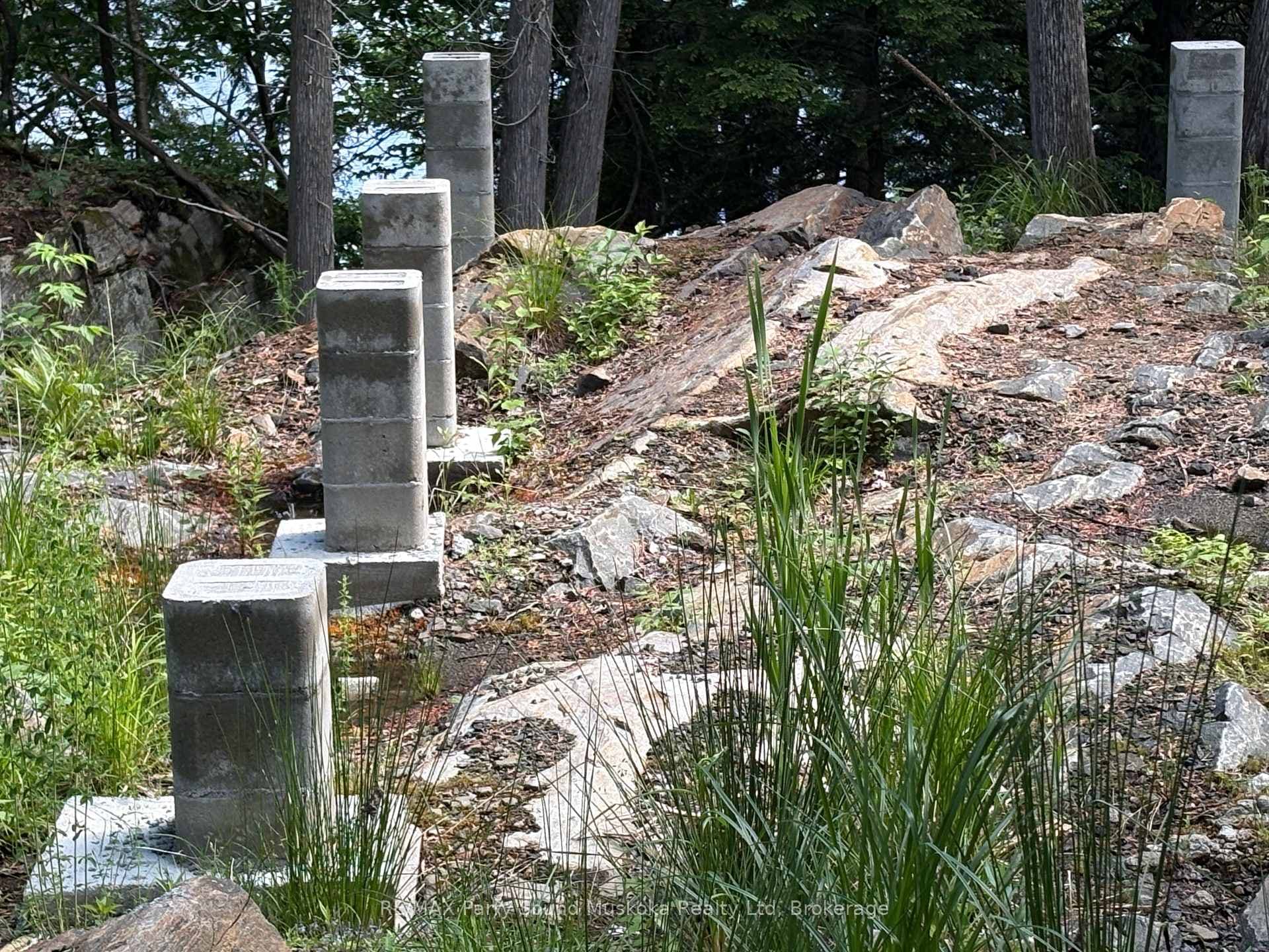 85 Sunnyshore Park Drive photo 11