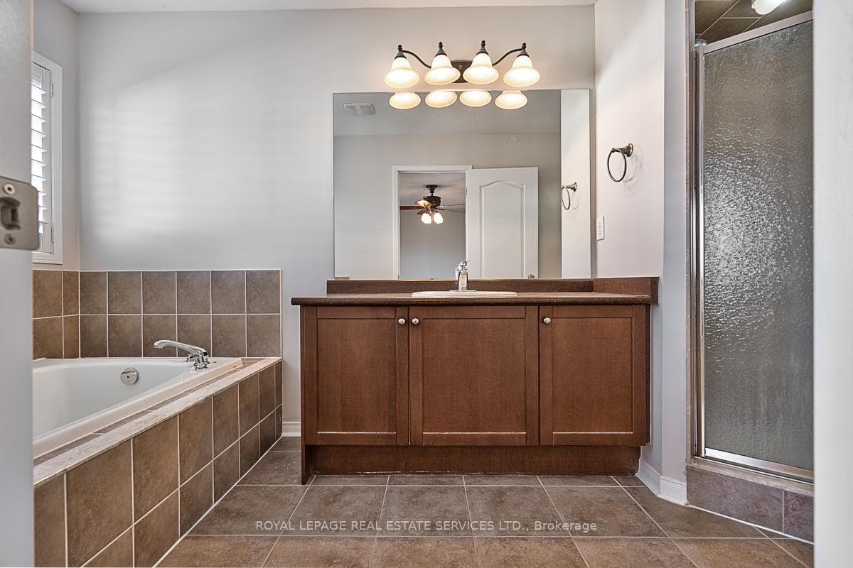 Four-Piece Primary Ensuite