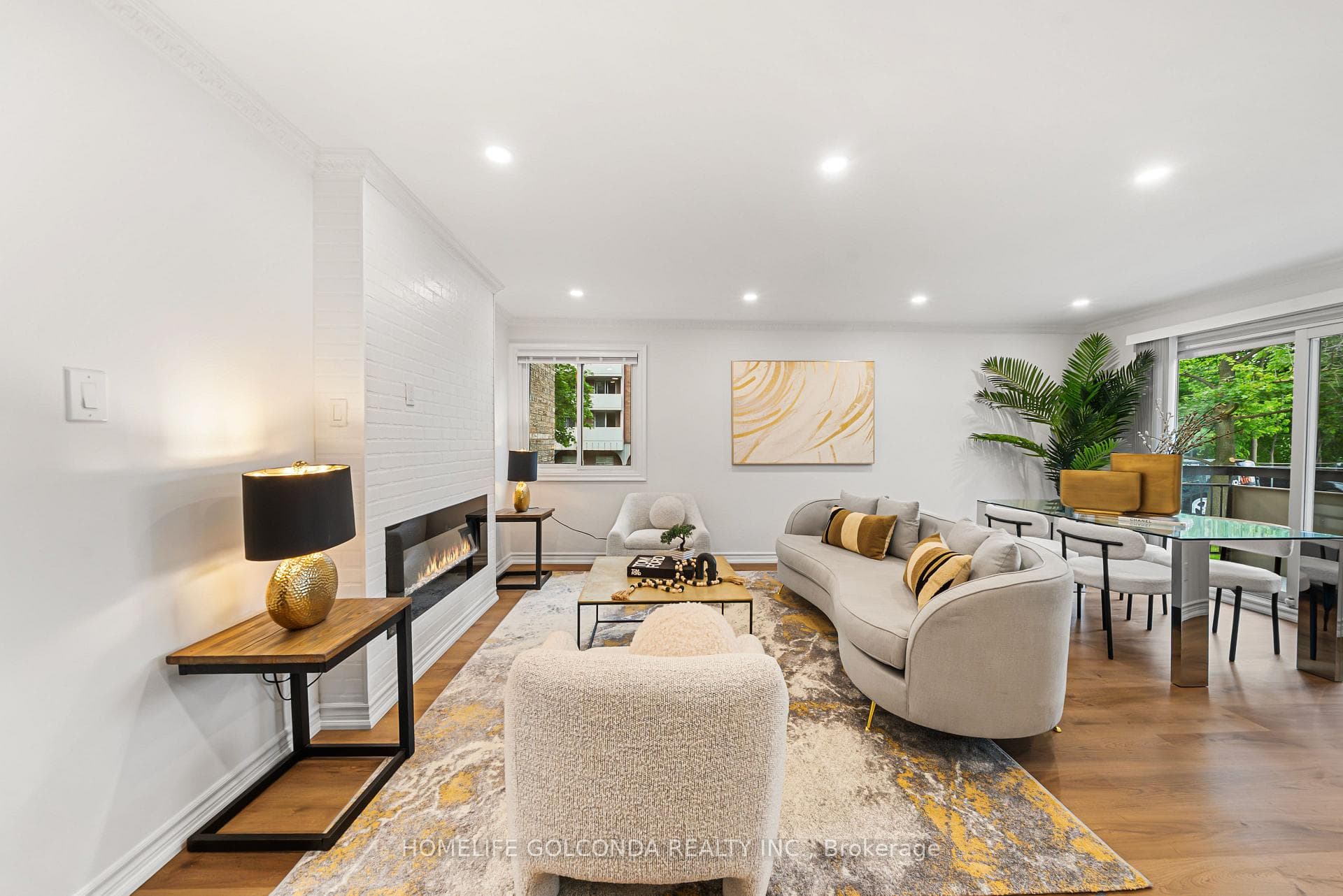21 Elizabeth Street Unit 205 photo 28