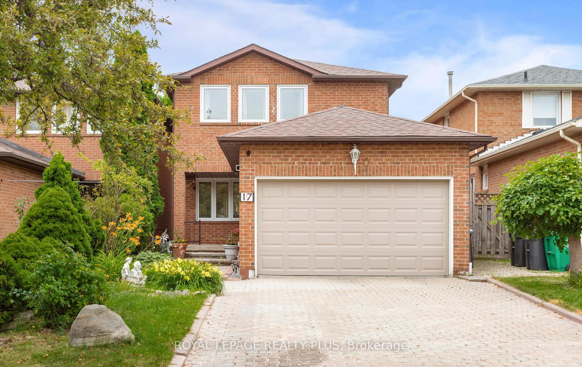 17 Hanson Road photo 1