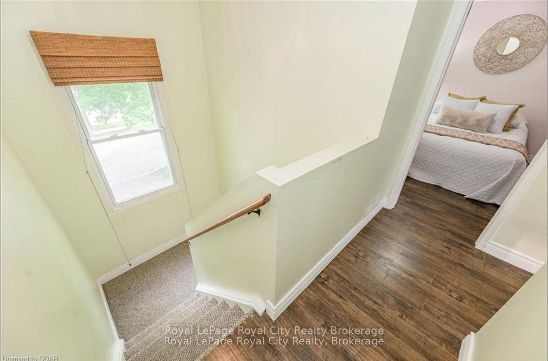 180 MARKSAM Road Unit 80 photo 24