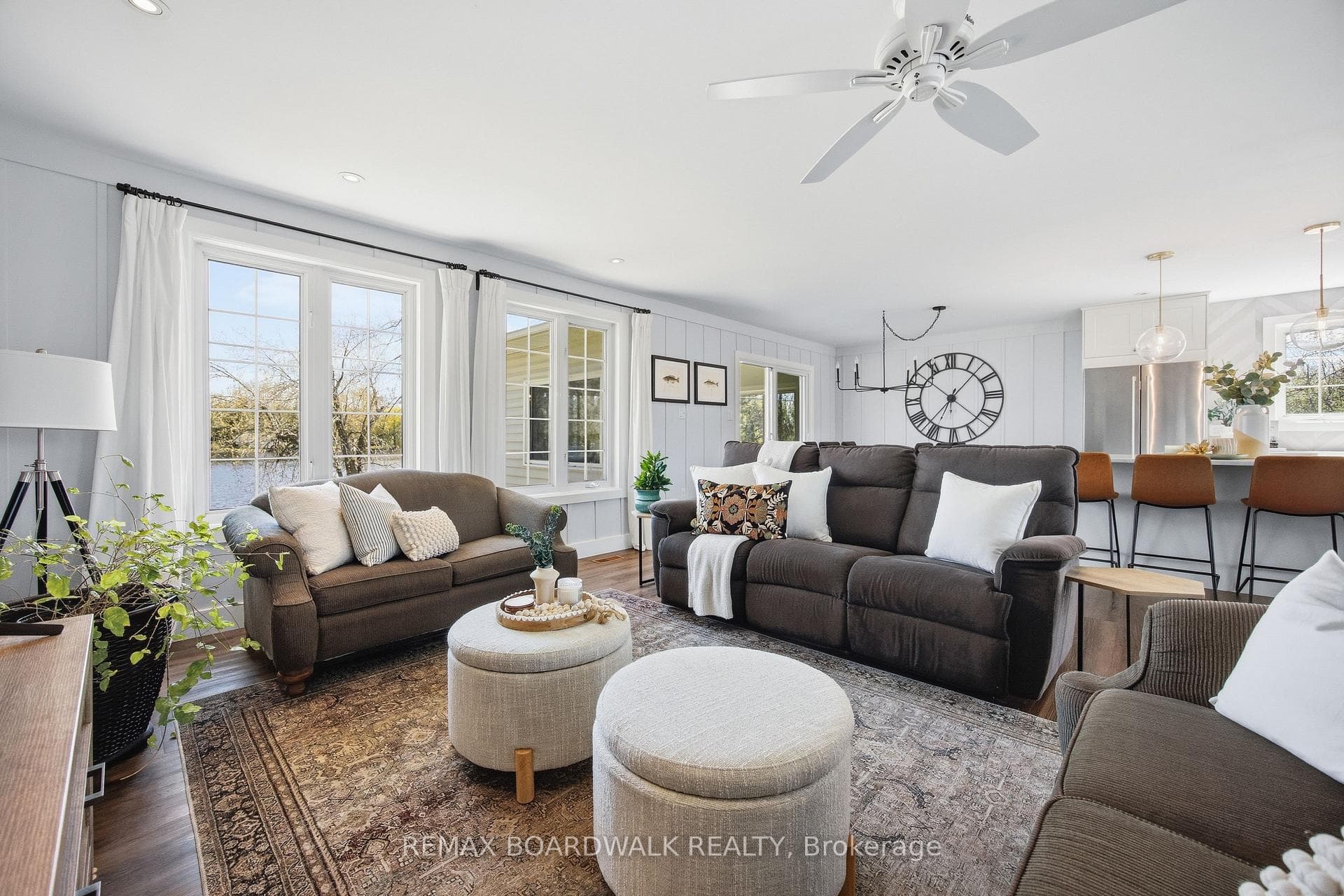 100 Mcculloughs Landing photo 5