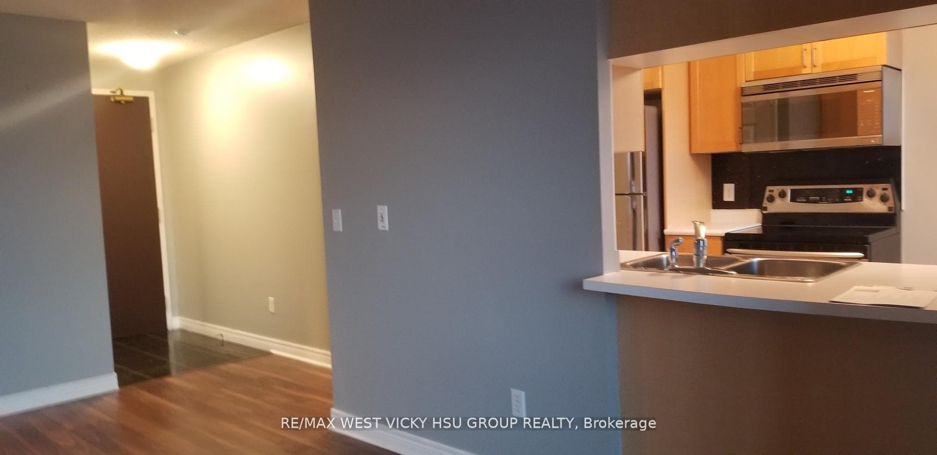 18 Parkview Avenue Unit 2809 photo 5