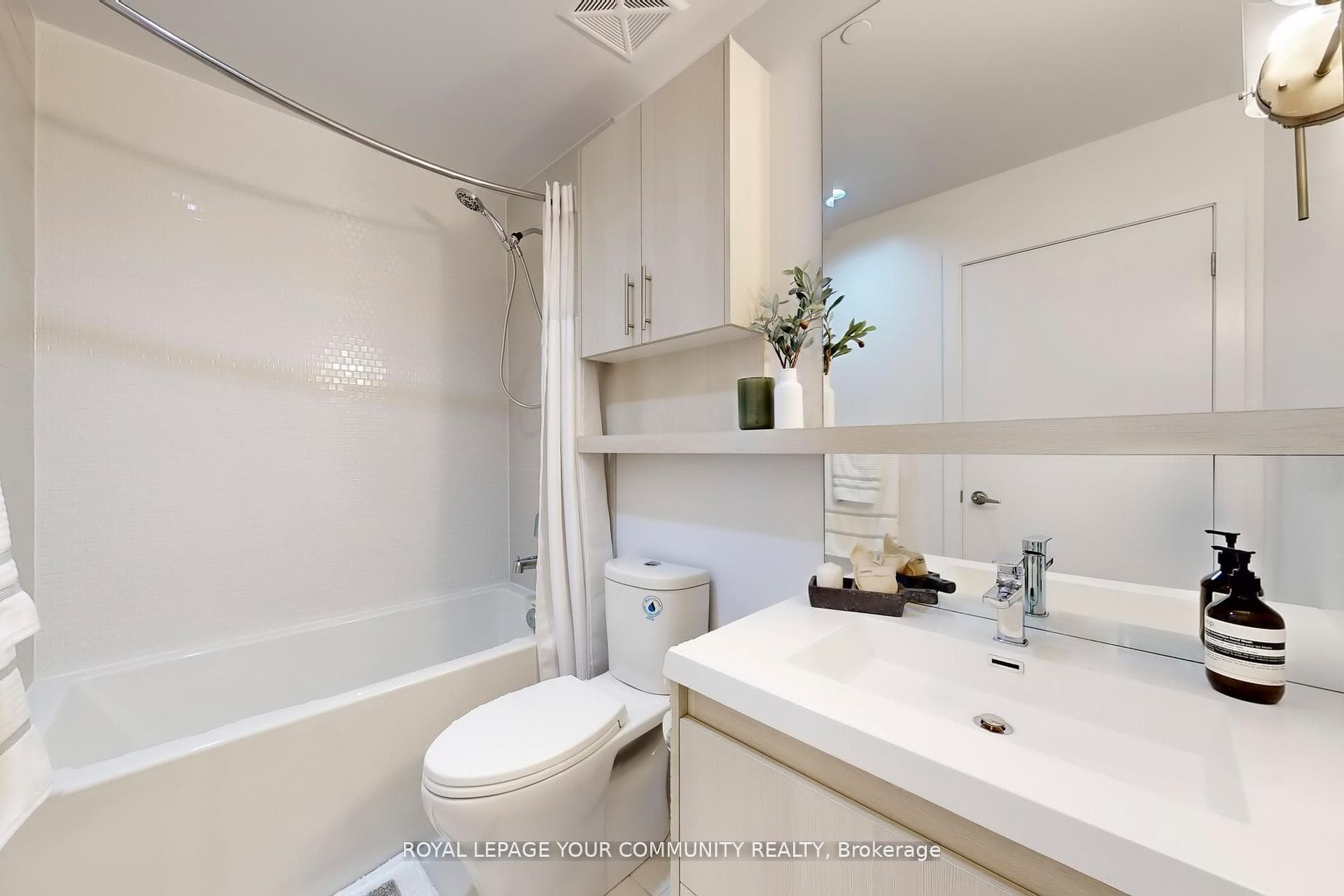 150 Fairview Mall Drive Unit 416 photo 24