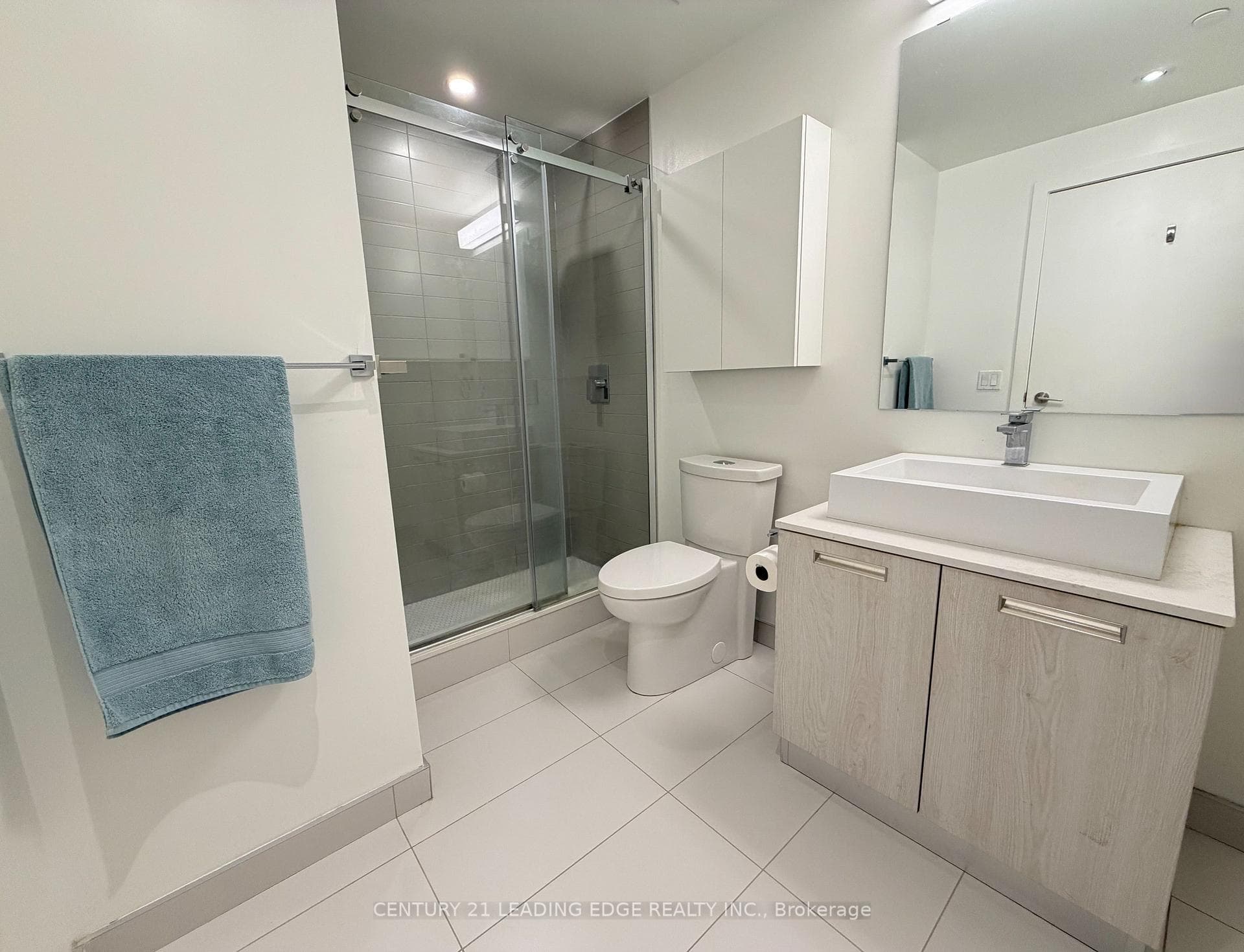 2A Church Street Unit 415 photo 5