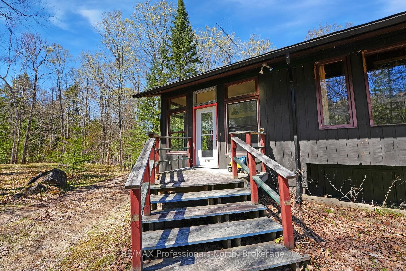 2397 Kashagawigamog Lake Road photo 18