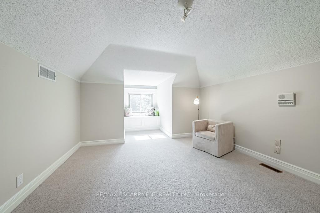 226 Mountain Park Avenue photo 33