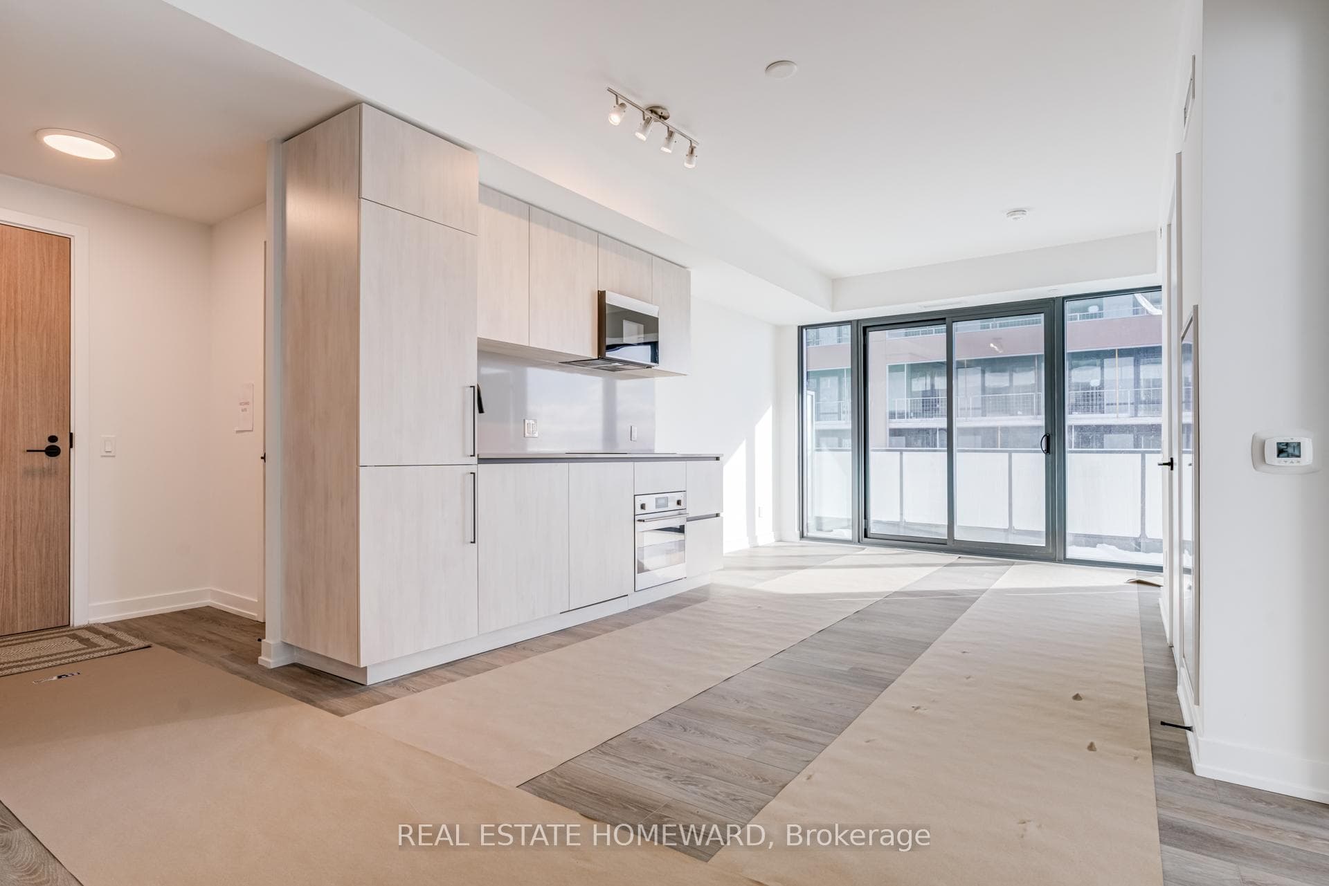 35 Parliament Street Unit 2104 photo 15