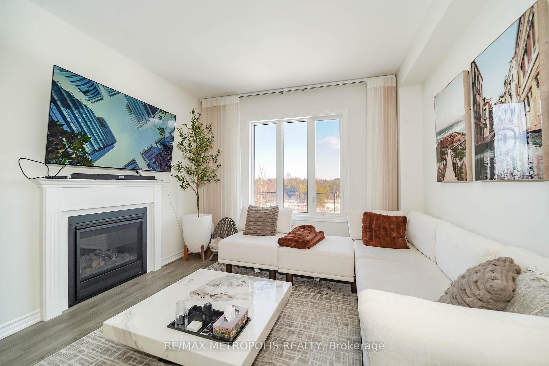 17 Hickling Lane photo 19