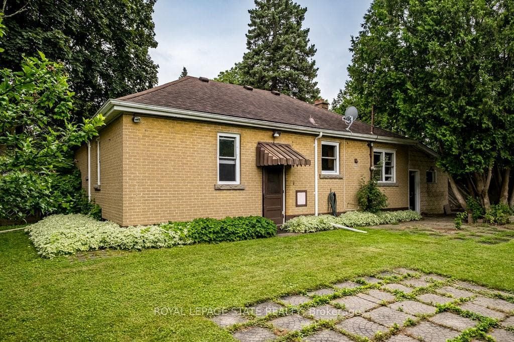 11 Cameron Drive photo 19