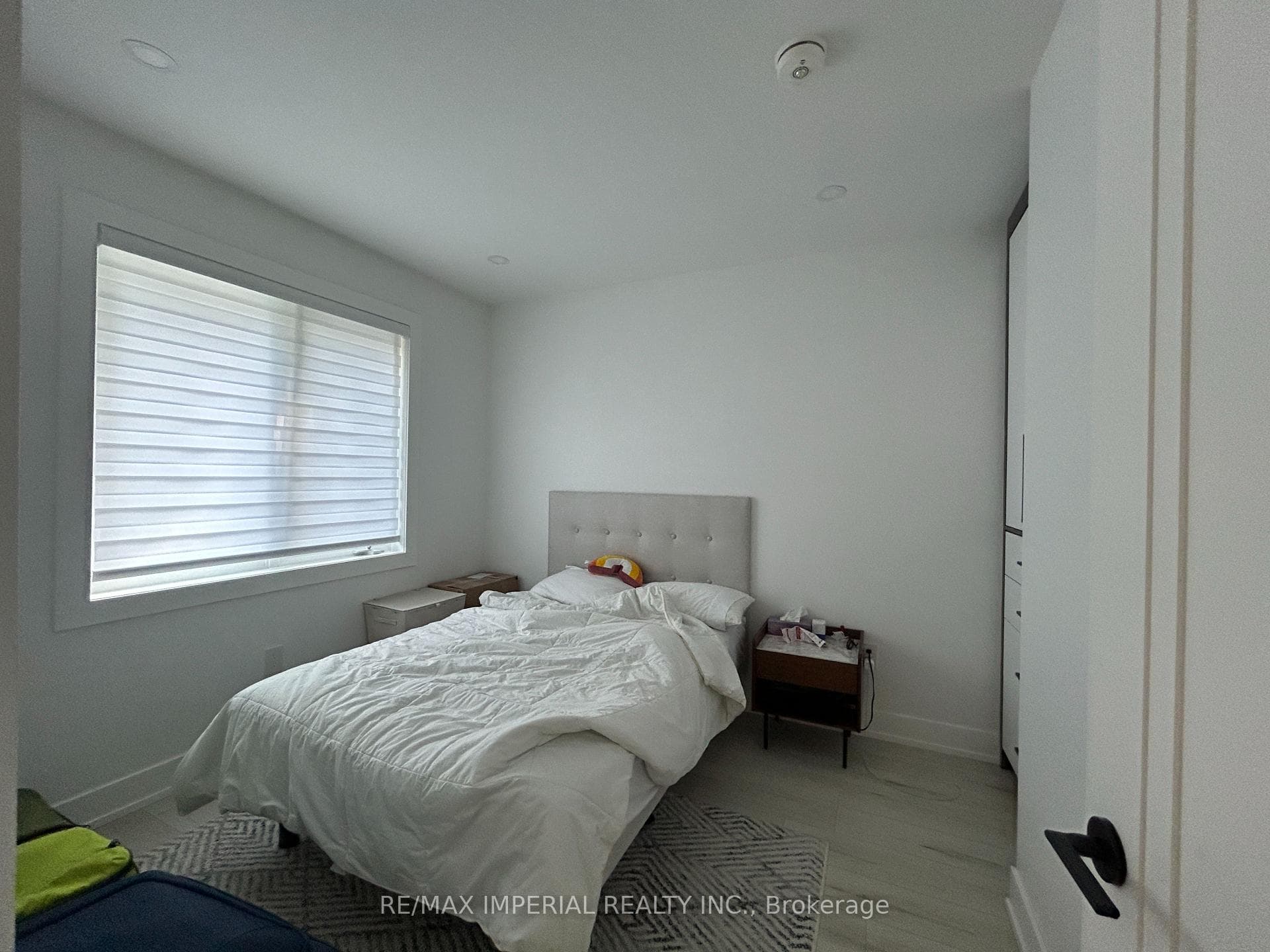 111 Evahill Crescent photo 12