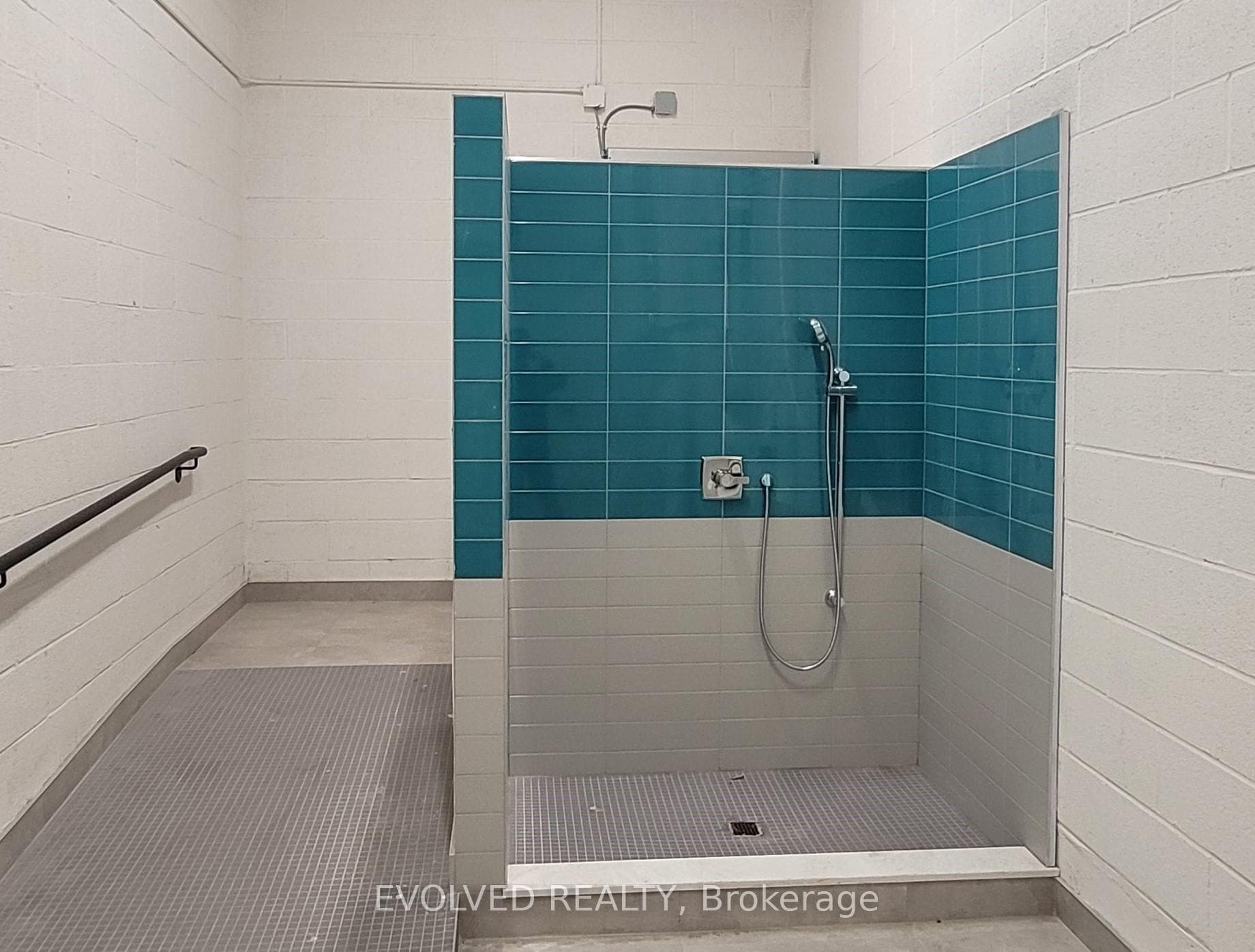 286 Main Street Unit 709 photo 20