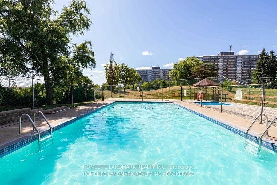 5 Parkway Forest Drive Unit 1004 photo 12