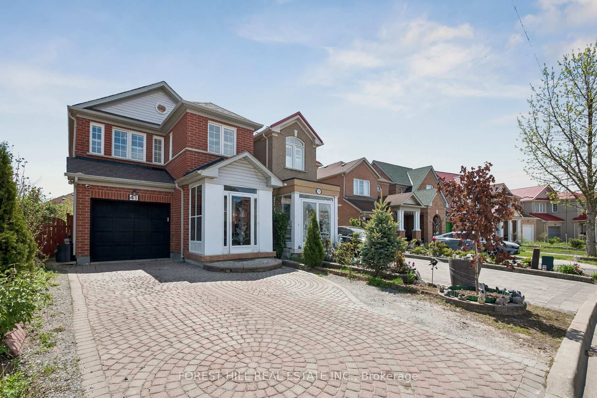 41 Guinevere Road photo 1