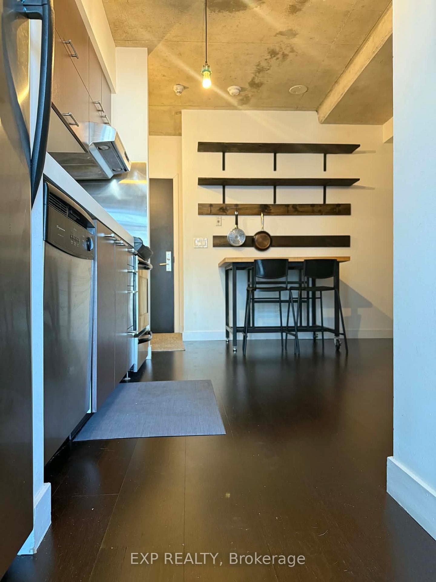 55 Stewart Street Unit 511 photo 22