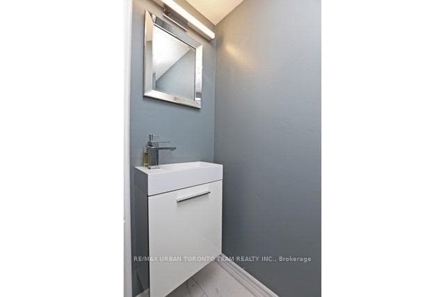 85 Lillian Street Unit 21 photo 7