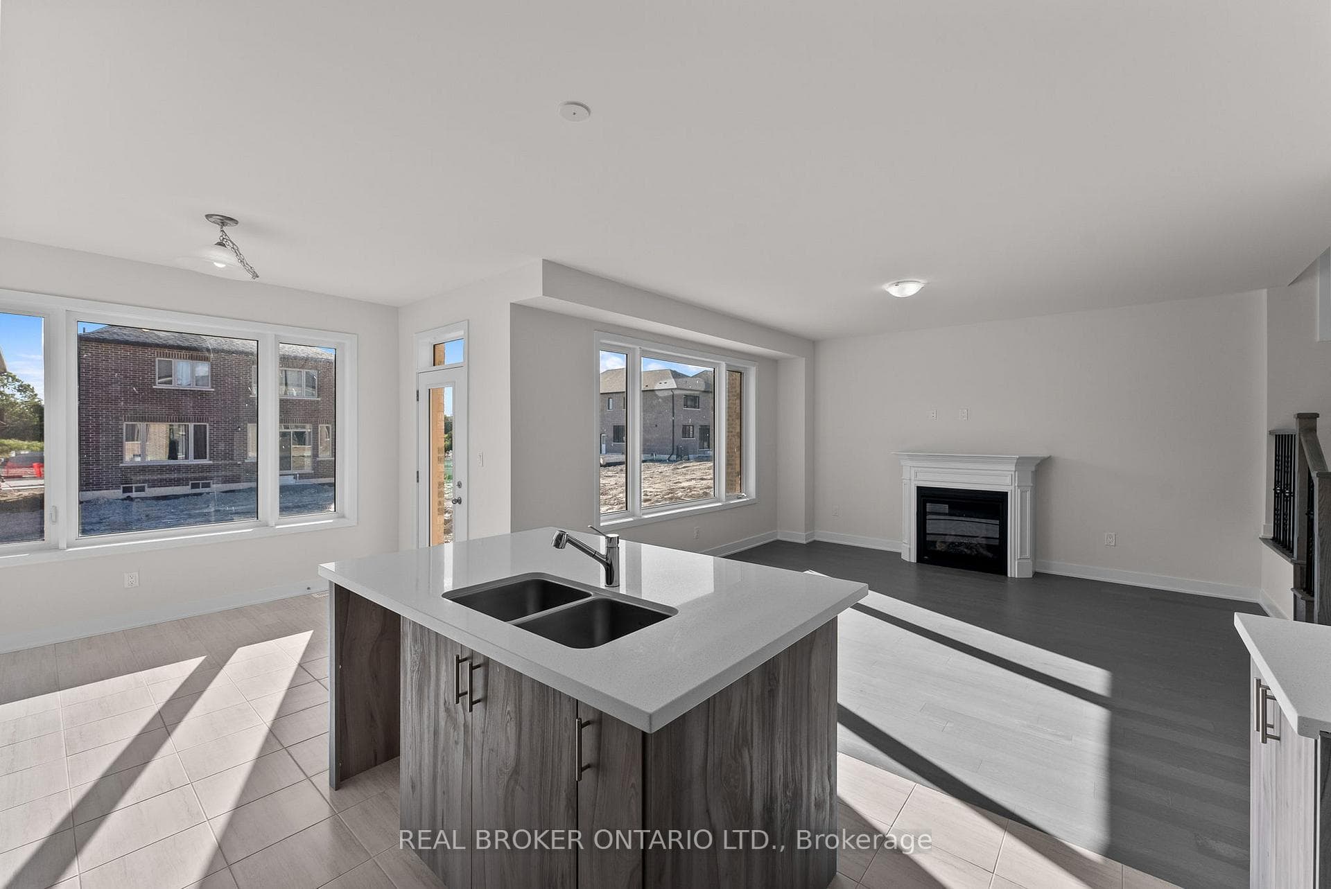 814 Griffin Trail photo 10