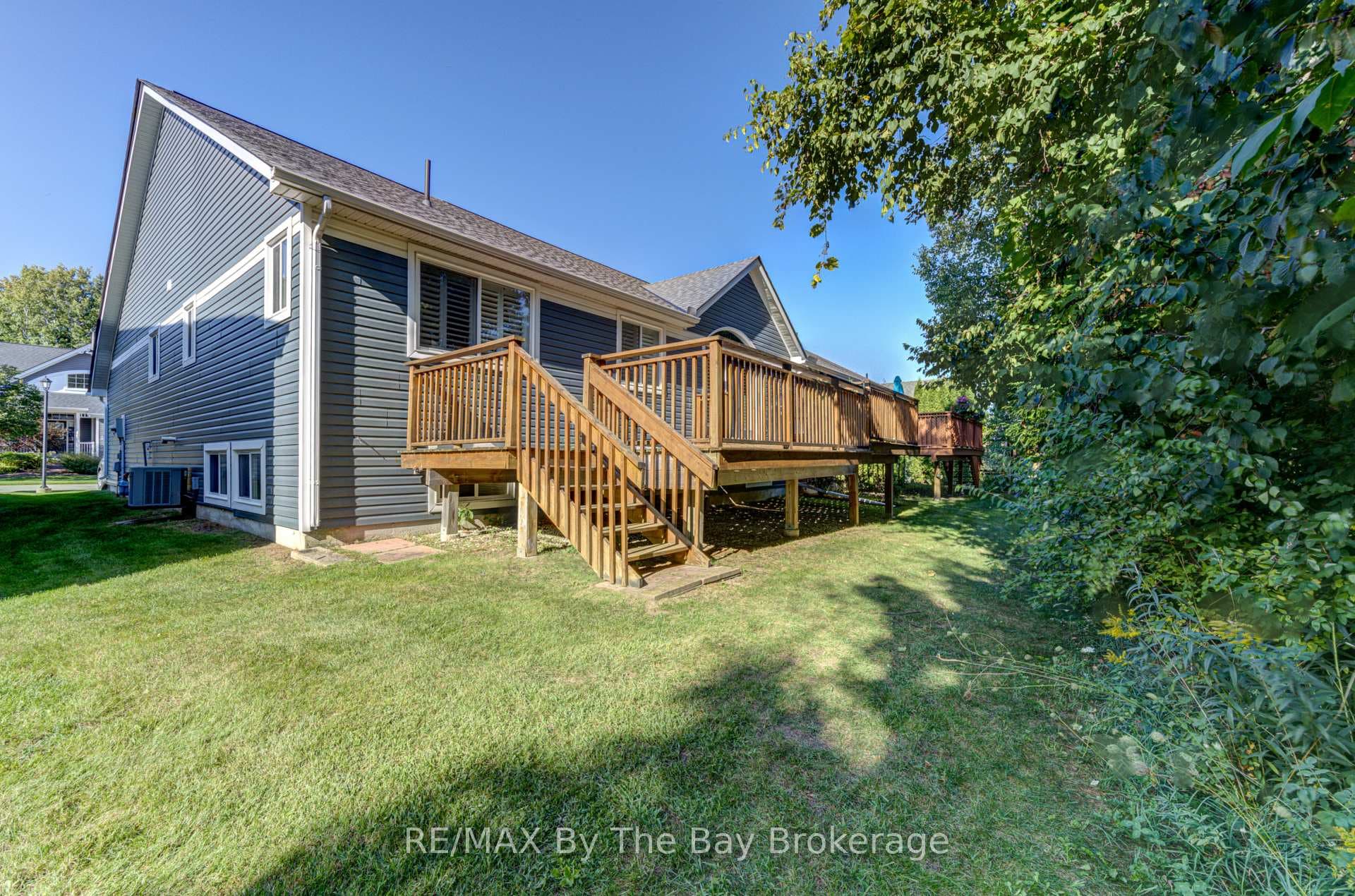 32 Green Briar Drive photo 26
