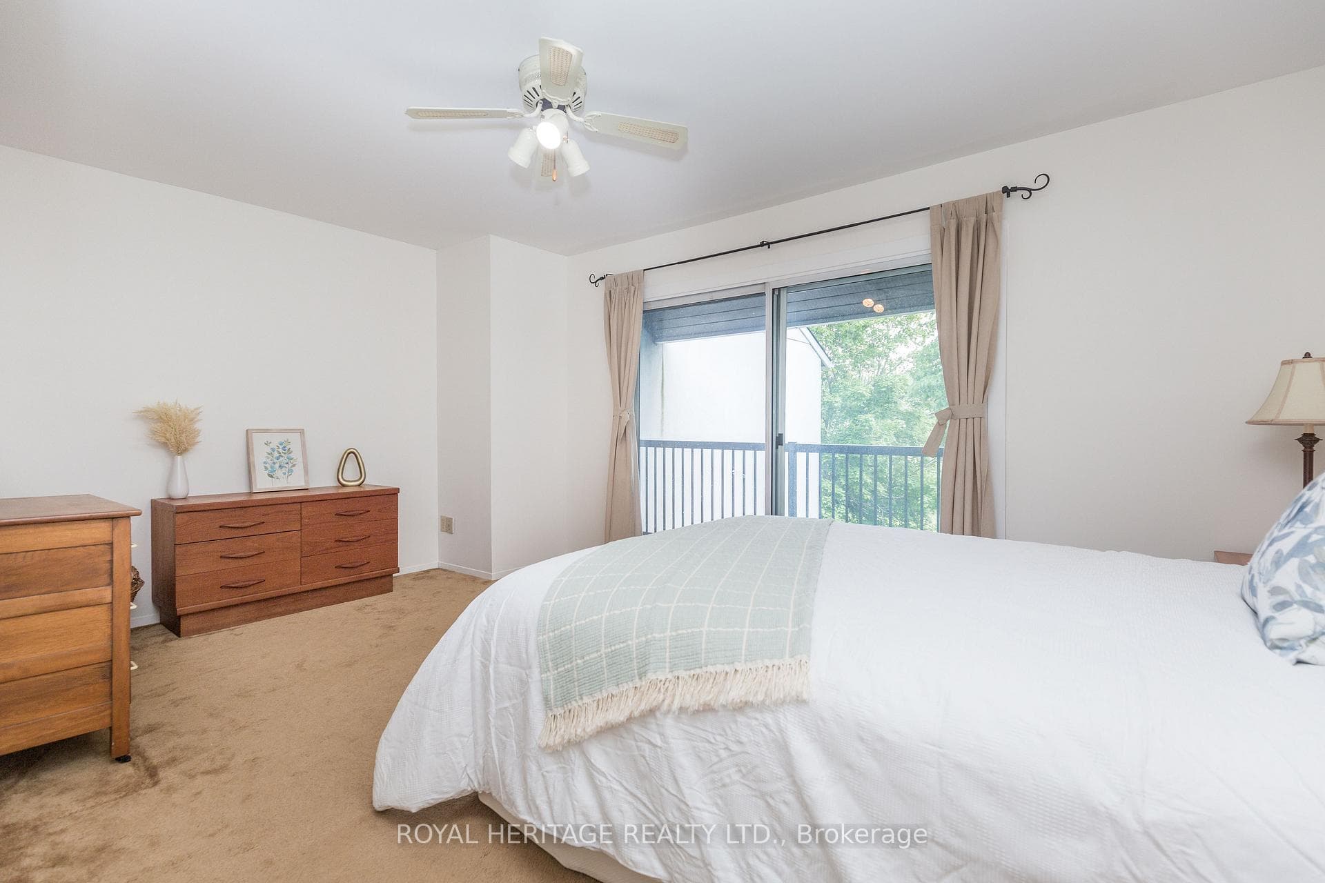 1102 Horseshoe Valley Road Unit 311 photo 14