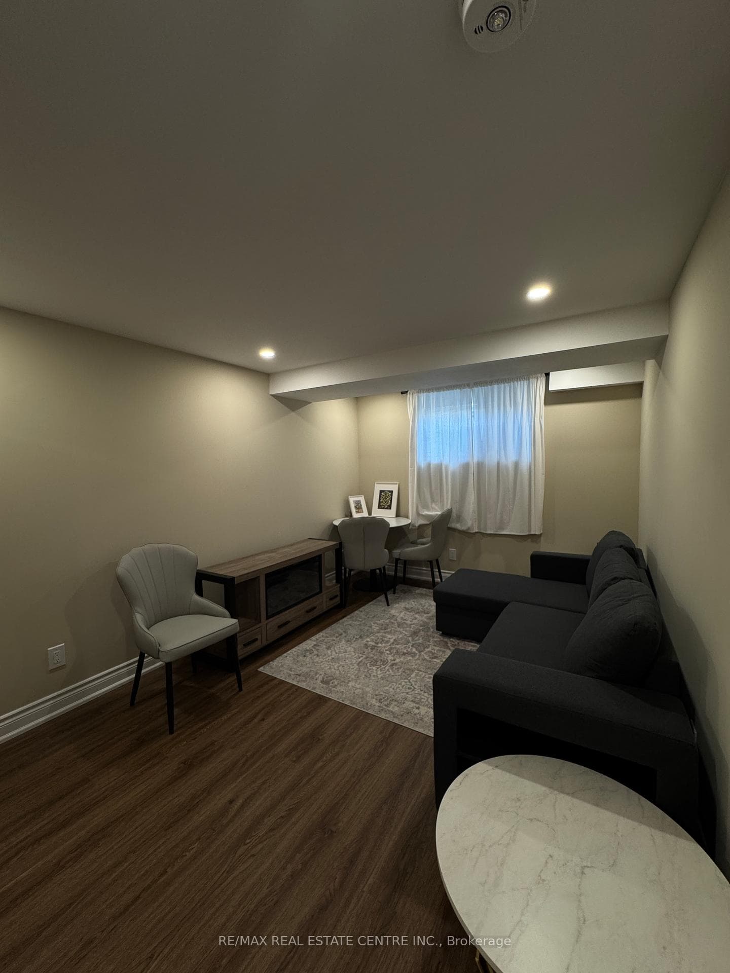 20 Dudley Drive Unit B-unit photo 2