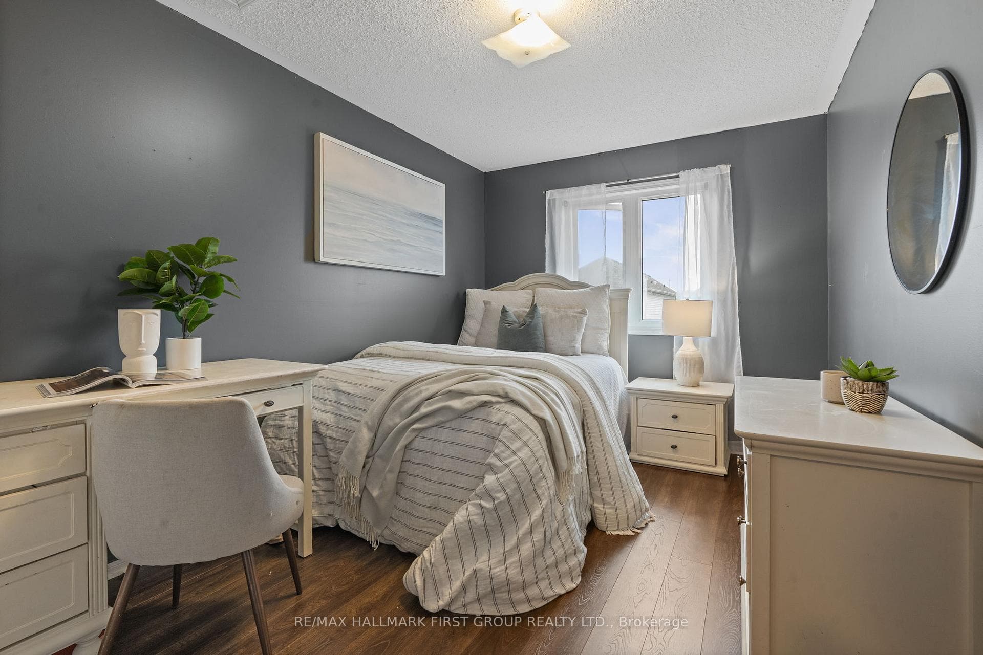 253 Sprucewood Crescent Unit 8 photo 18