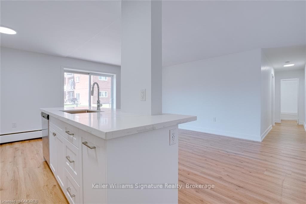 14 HOLLAND Street Unit 6 photo 7
